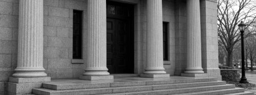 ATTORNEY WHO REMOVES DEFAULT WARRANTS